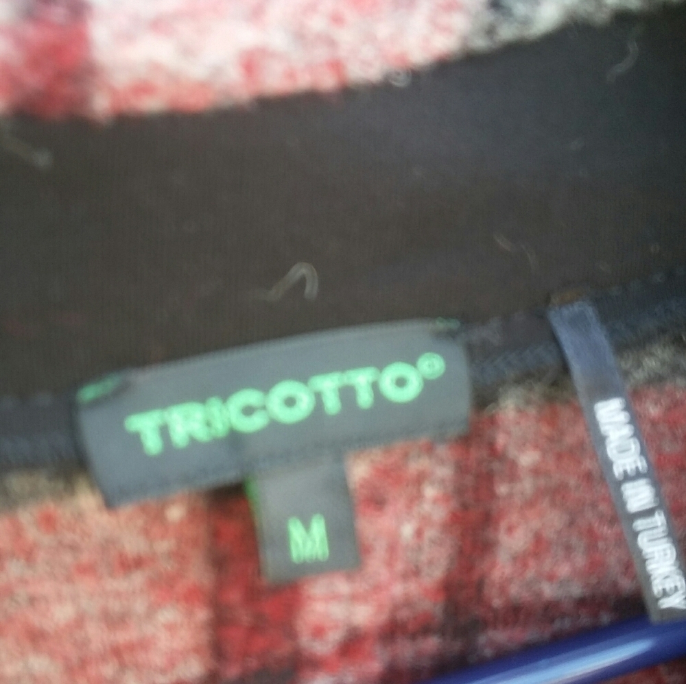 Tricotto.Jacket - Picture 4 of 4